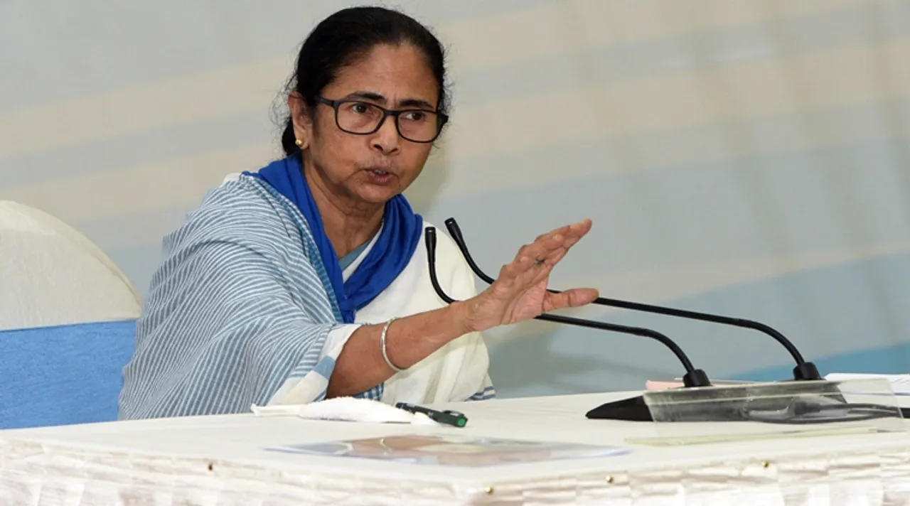 ১ জুলাই ছুটি ঘোষণা মমতার-ভাড়া না বাড়লে পথে নামবে না বাস-‘কোভিড-ওয়ারিয়র্স ক্লাব’ তৈরি বাংলায়-উর্দি পোড়ালেন জোম্যাটো কর্মীরা