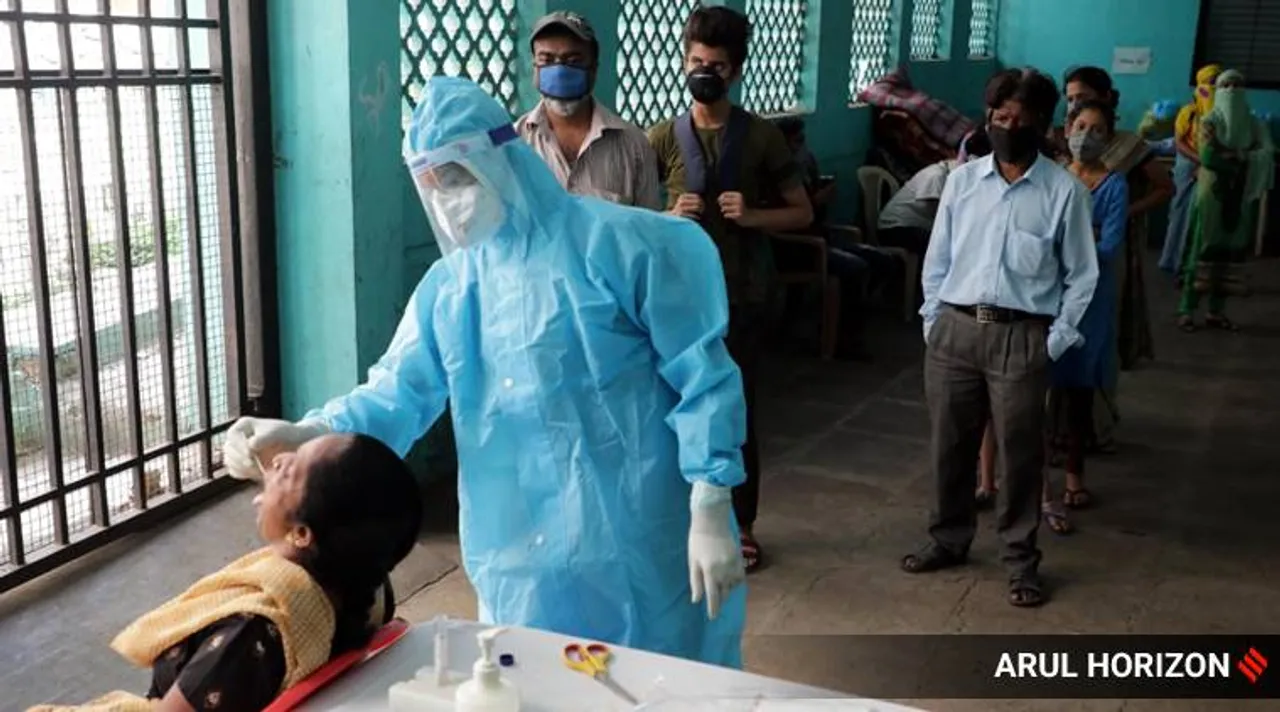 Protest at Sagar Dutta Medical College and Hospital: does not have enough infrastructure to be transformed into a Covid hospital