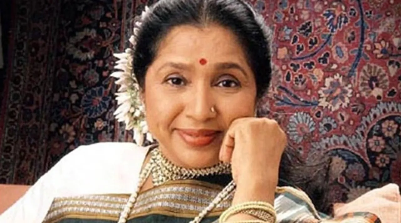 Asha Bhonsle jokingly told Helen she could elope with her if Asha was born a man