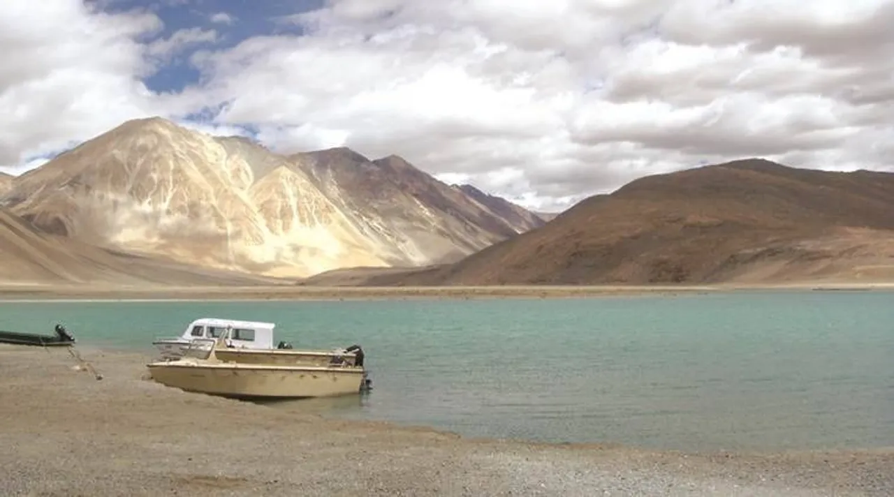 india china ladakh, ভারত চিন, লাদাখ, chinese transgressions, rajnath singh, রাজনাথ সিং, রাজনাথ, ভারত, চিন, donald trump, ডোনাল্ড ট্রাম্প, ট্রাম্পের মধ্য়স্থতার প্রস্তাব, ভারত চিন অচলাবস্থা, ভারত চিন টানাপোড়েন, india china, india china standoff in ladakh, ladakh standoff, line of actual control standoff, ভারত চিন, লাদাখ আমেরিকা,india china border, indian express bangla