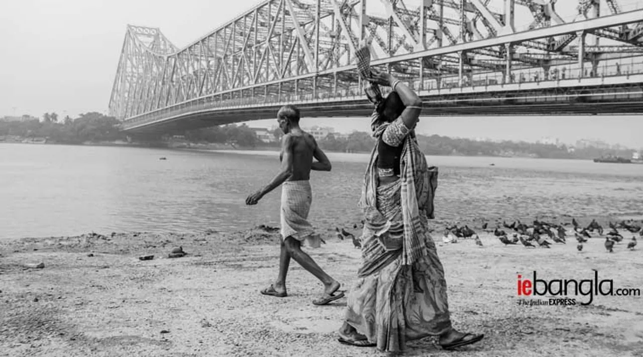 Babughat, বাবুঘাট, Armenian Ghats, আর্মেনিয়ান ঘাট, Nimtala Ghat, নিমতলা ঘাট, Princep Ghat or Jajes ghat, প্রিন্সেপ ঘাট বা জাজেস ঘাট, Jagannath Ghat, জগন্নাথ ঘাট, Annapurna Ghat, অন্নপূর্ণা ঘাট, Kumortuli Ghat, কুমোরটুলি ঘাট, Bagbazar Ghat বাগবাজার ঘাট, Ganges Ghats of Kolkata, কলকাতার গঙ্গাঘাট, Ganga, বাংলা লাইভ নিউজ, রেল পরিষেবা, train timing, latest news of westbengal, শিয়ালদাহ ট্রেন সময়সূচী, sealdah train time table,করোনা, corona, corona news, Bangla Khabar, বাংলার খবর, Bangla News Live, বাংলার ব্রেকিং নিউজ, Breaking Bangla News,Bangali news, বাংলায় সর্বশেষ খবর, লেটেস্ট খবর, News in Bengali, Bengali News Today, বাংলা নিউজ, Bengali News, করোনা মহামারী, corona pandemic, Bangla Khabor, কোভিড-১৯, covid, News in Bangla, করোনা ২০২০, corona 2020, 24 Ghanta Bangla News, Bangla News, covid-19