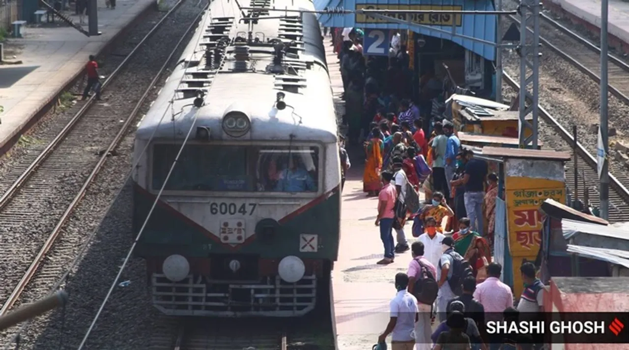 local train, লোকাল ট্রেন