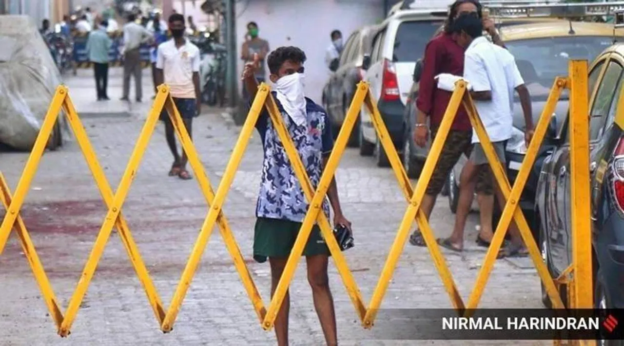 Curfew, Kashmir, Vaccination