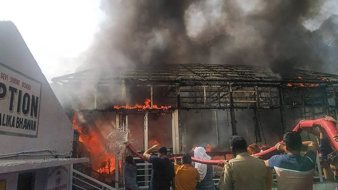 Taratala fire kolkata
