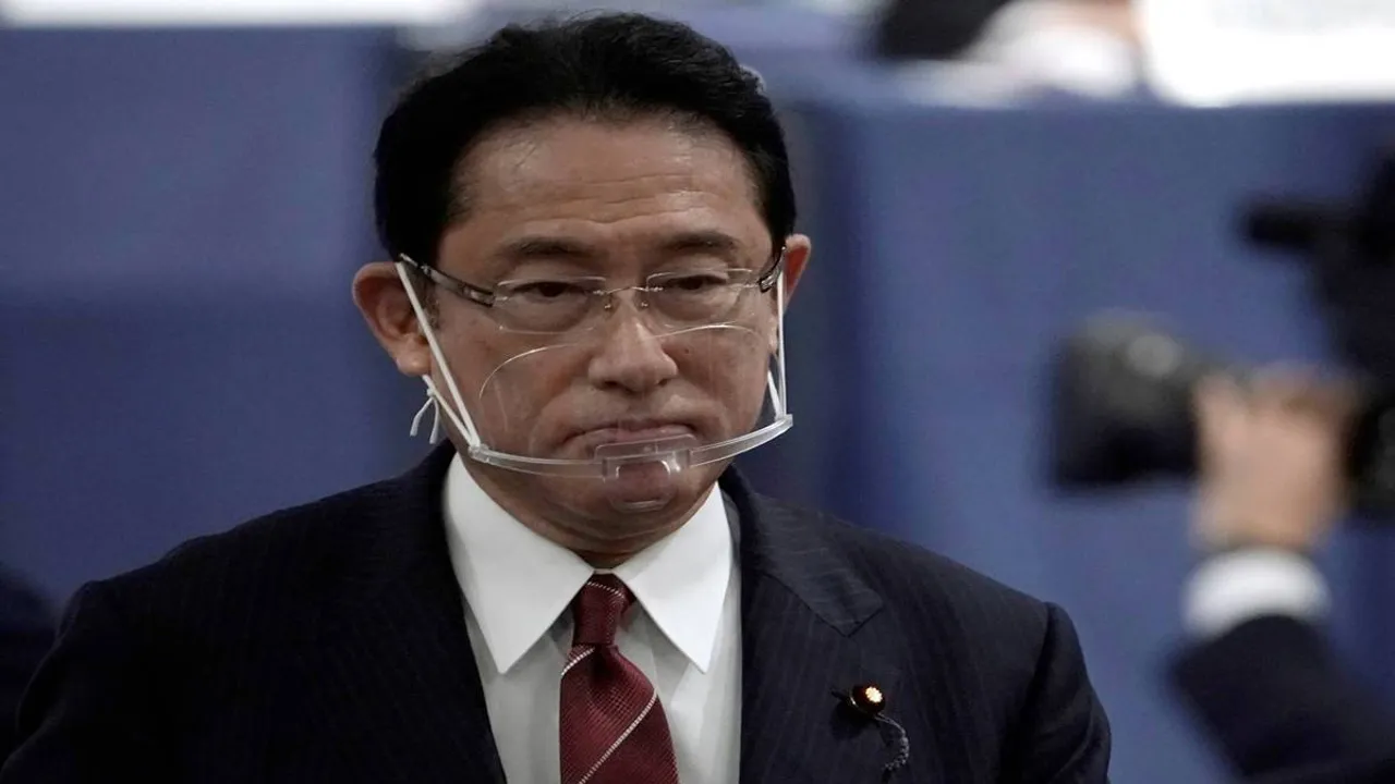 Fumio Kishida, Japan