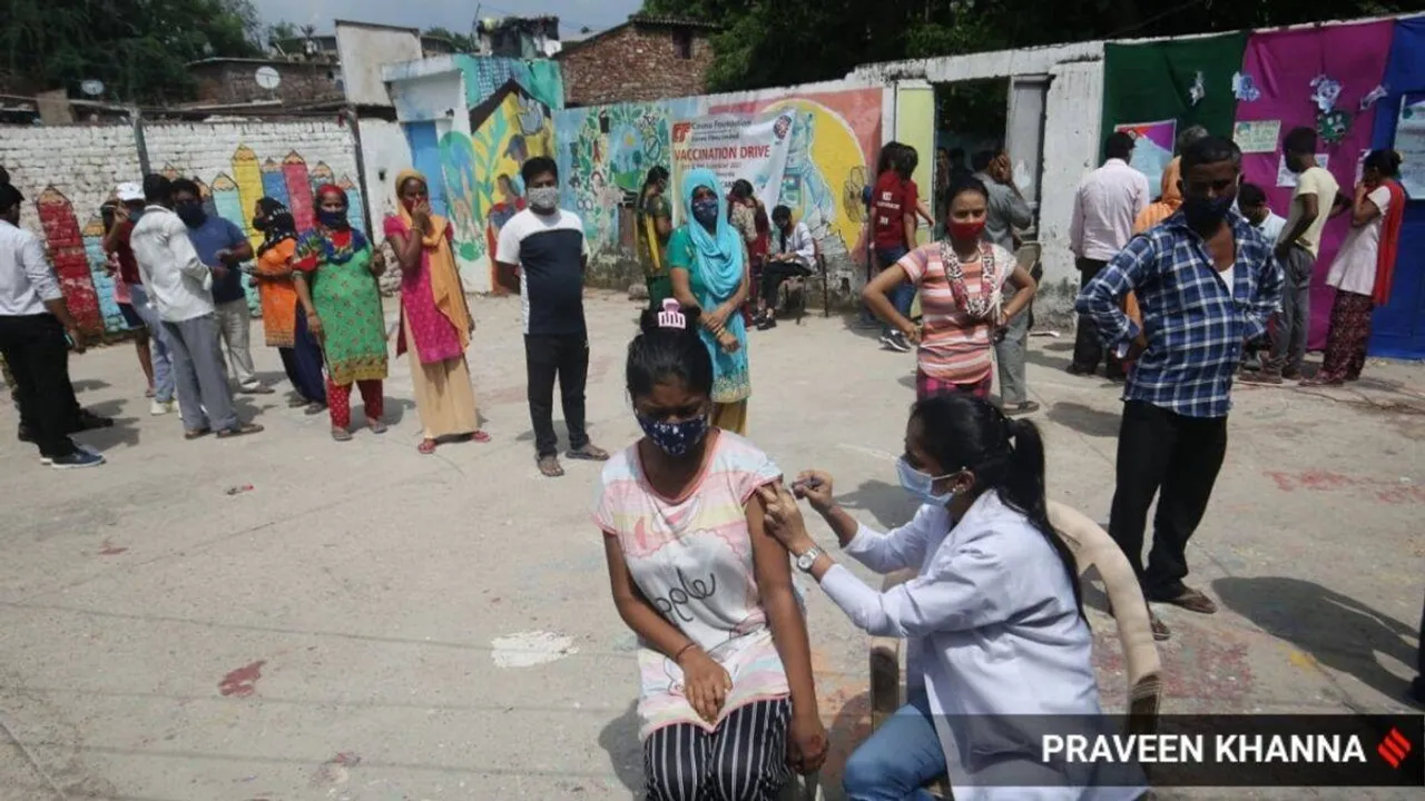 India reports 12,514 COVID19 cases 1 November 2021