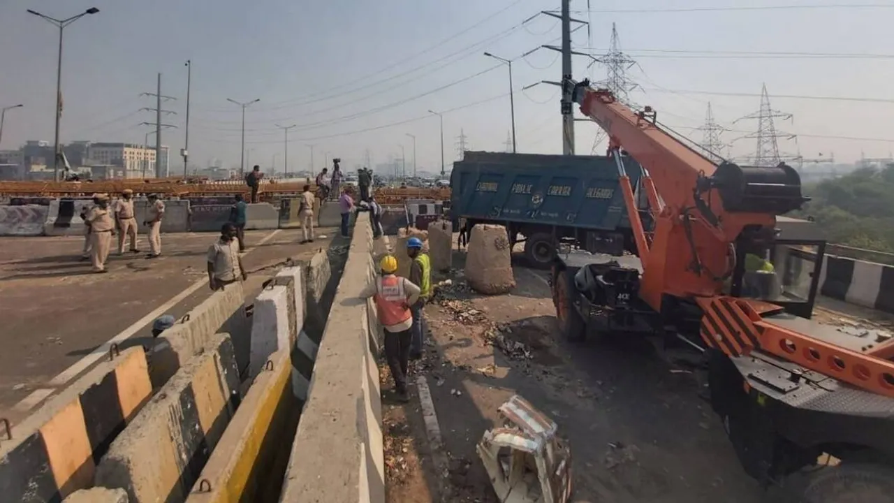 Police Barricade, Delhi Border, farmers Protest