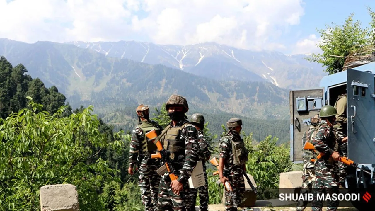 Four indian soldiers JCO killed in encounter in Jammu and Kashmirs Poonch district