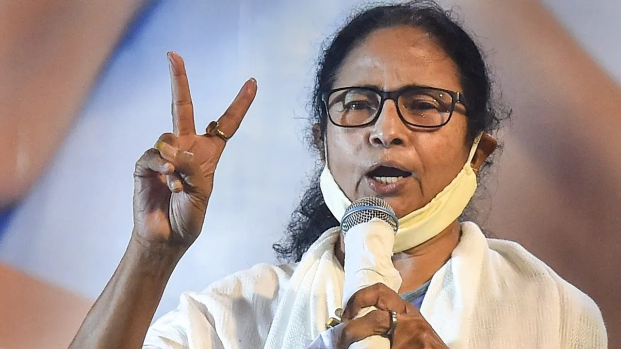 Tmc supremo Mamata Banerjee congrtulates ma mati manush for landslide victory in municipal poll 2022