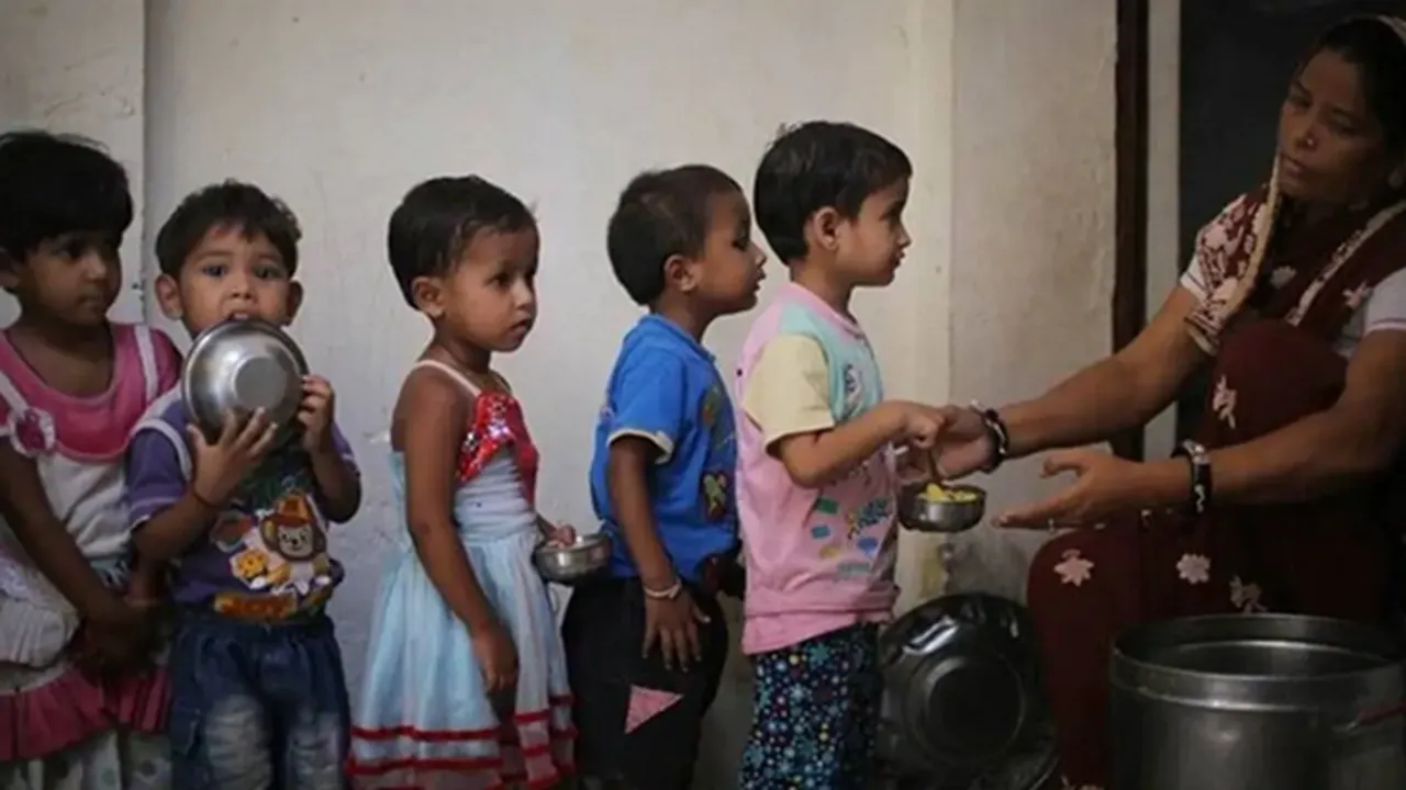 Central committee set to review daily cooking cost of mid-day meals in school