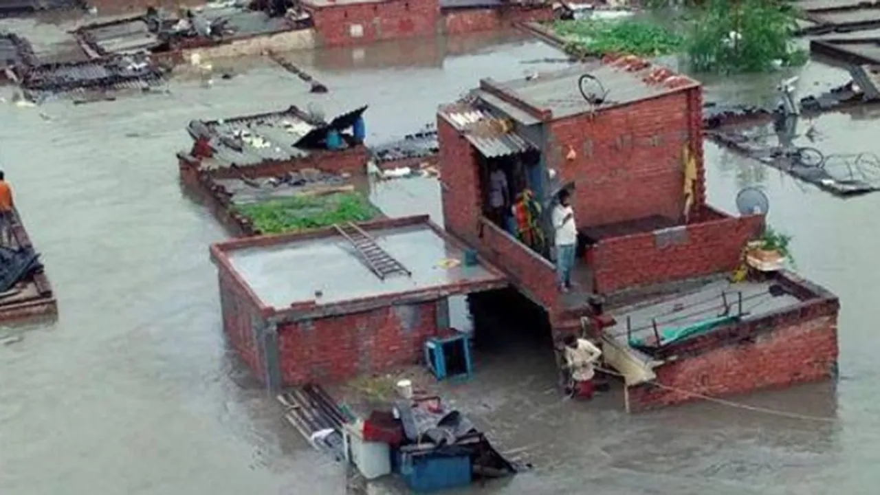 Uttarakhand rains Death toll rises PM Modi assures CM of Centres help