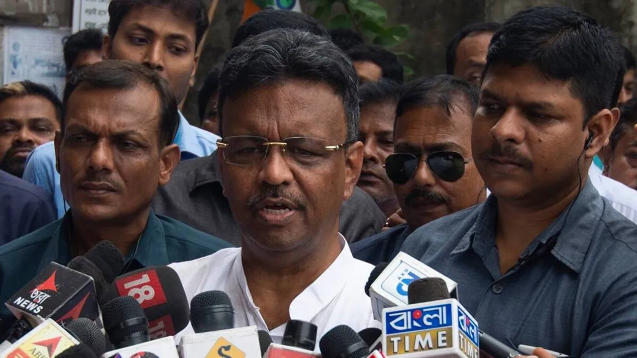 BJP Leader filed FIR against Bengal Minister Firhad Hakim in Tripura