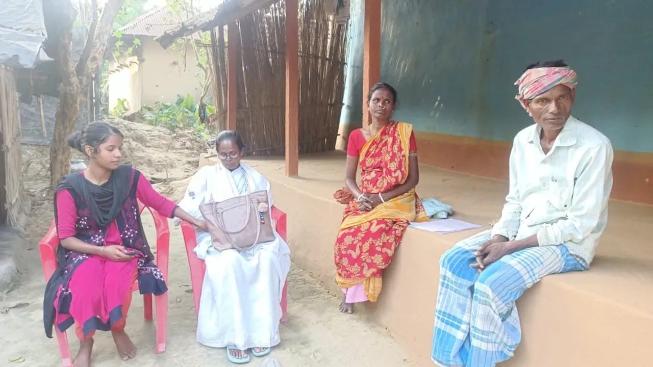 Padmashri Kamalini Hansda stopped minor marriage at malda