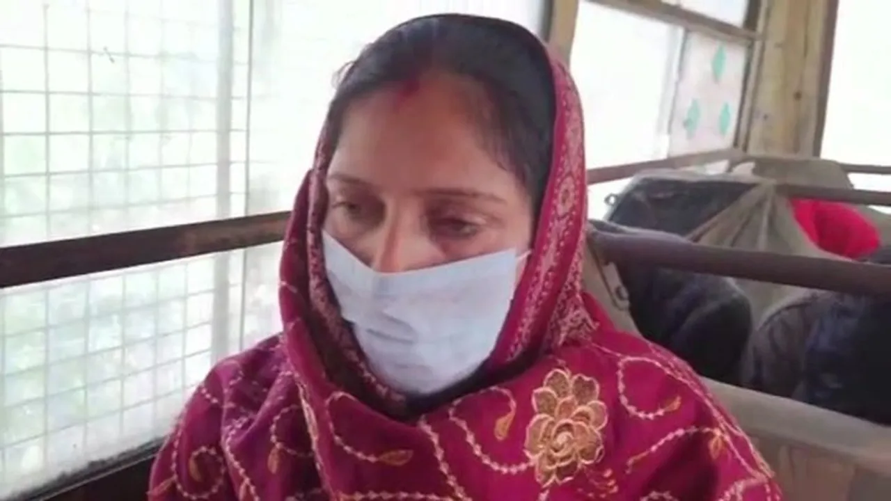 Former head of Nurpur panchayat of Manikchak in Malda arrested for embezzling millions of rupees