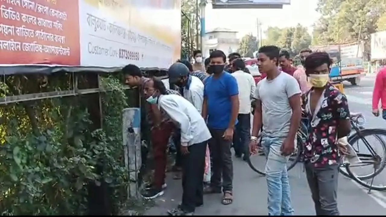 panic over footprints in jalpaiguri tista udyan