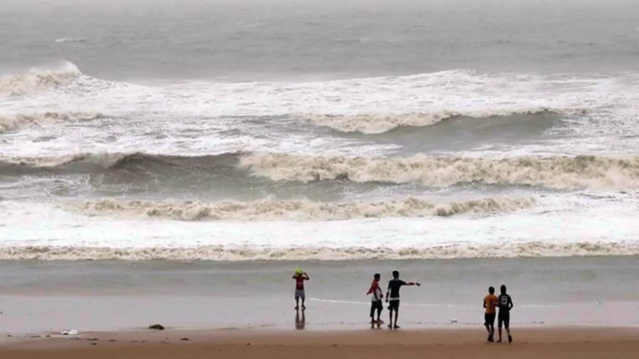 Cyclone Jawad Live Update 5 December 2021