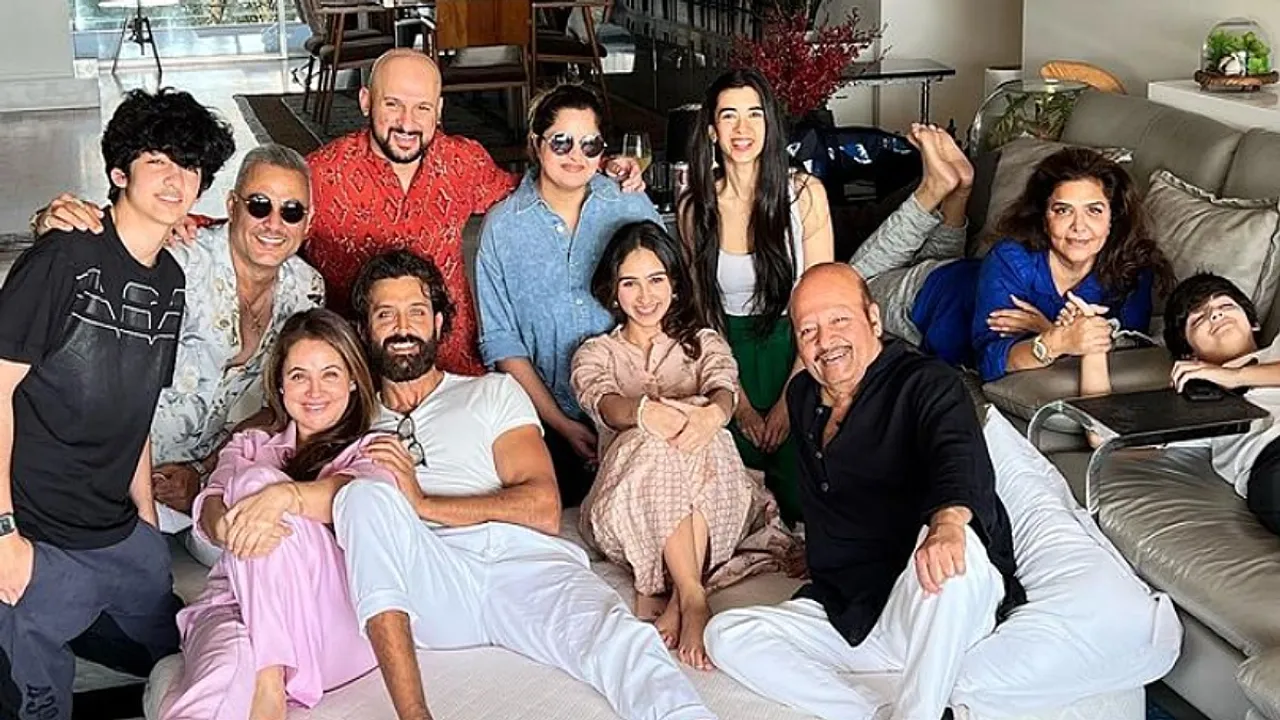 Hrithik Roshan, Shaba Azad, হৃতিক রোশন, শাবা আজাদ, bengali news today