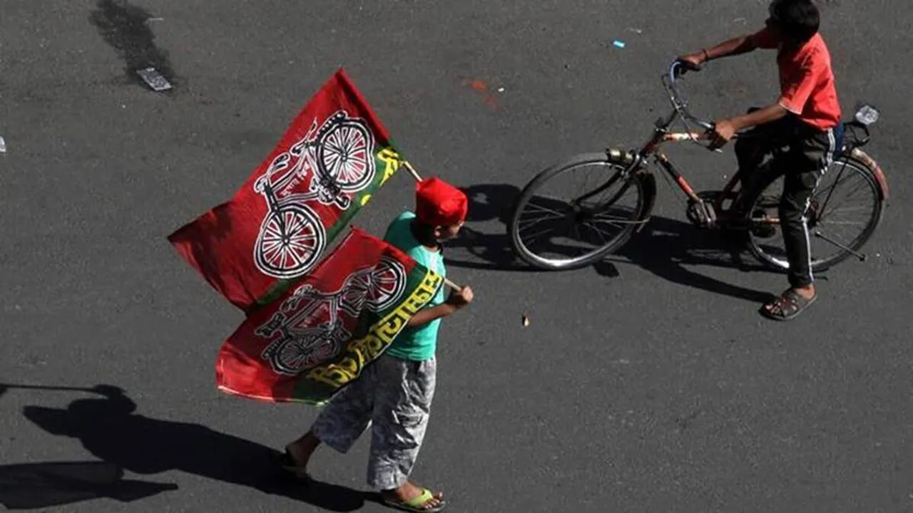 Samajwadi Party leader ‘attempts suicide’ after election setback