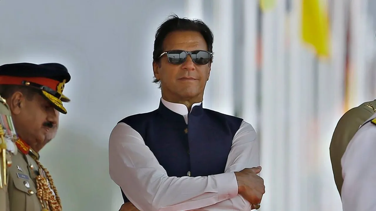 pak investigative agency opens probe against Imran Khan over sale of gifted necklace