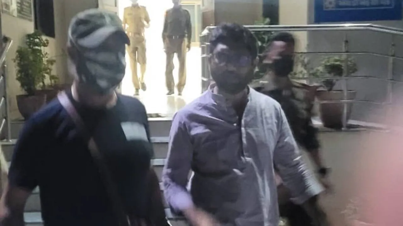 jignesh mevani granted bail by kokrajhar court in assam