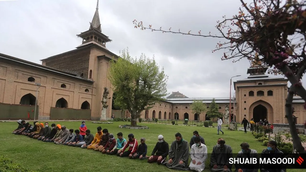 This Ramadan, no Friday prayers is allowed at Srinagar’s historic Jamia Masjid