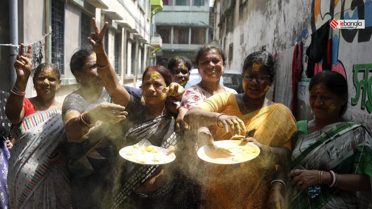 Durbar Mahila Samanwaya Committee celebrate the recent historical order by the Supreme Court