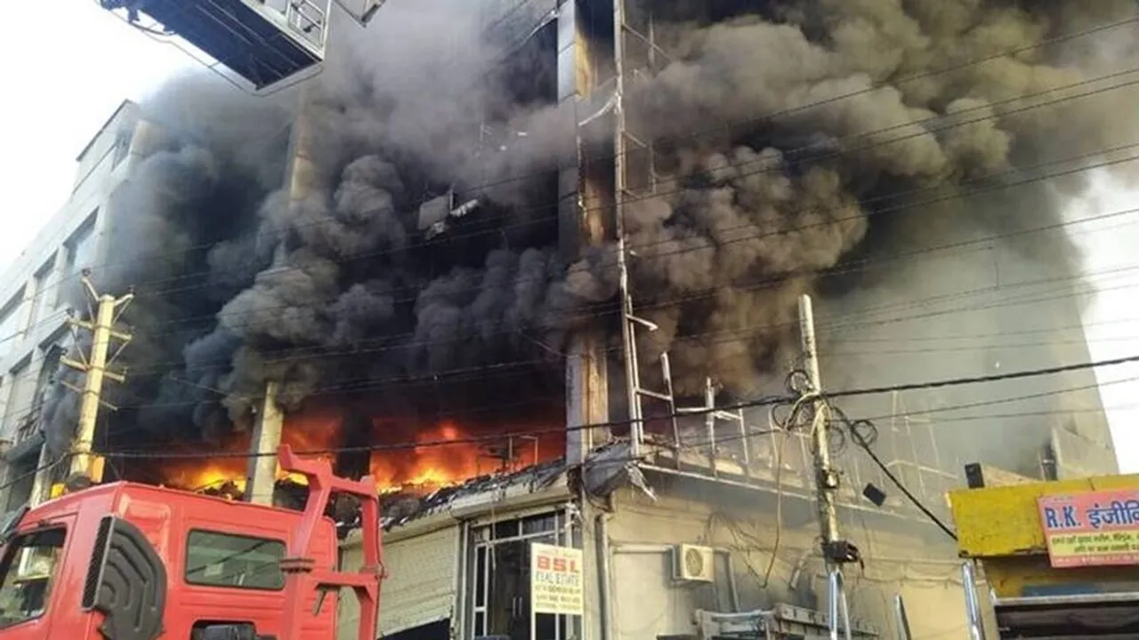 Delhi Mundka Fire