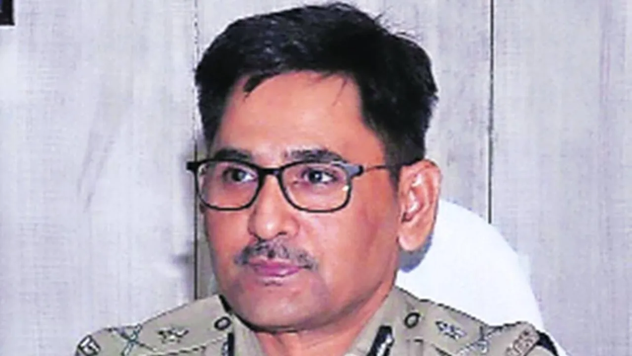 ips gyanbant singh remove from dig cid