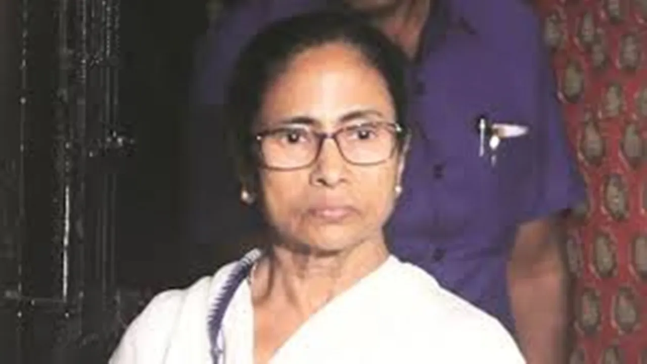 Mamata Banerjee's security breach: trespasser enters CM's residence with iron rodd