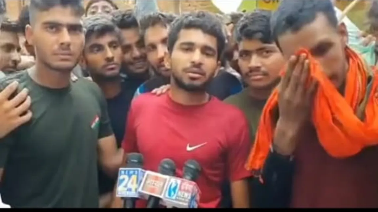 Agnipath protests latest news, agnipath recruitment scheme, agneepath protests live news, agneepath protests, bihar protest, bihar agnipath protest, Agneepath Yojana, join indian army, indian army, Agniveers scheme, what is agneepath scheme, agnipath