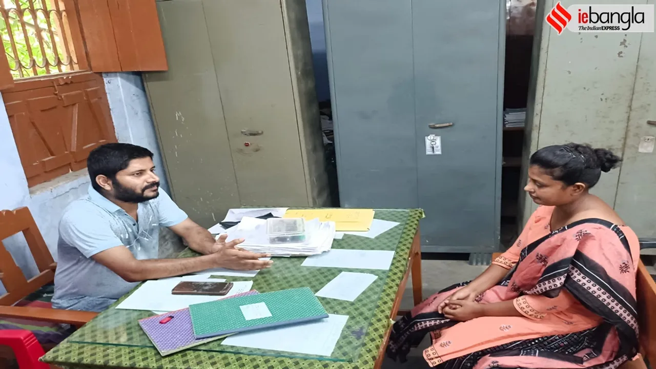 soma Das ssc activist from nalhati joined as school teacher