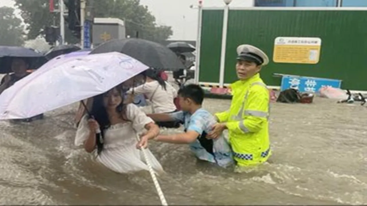 China floods, china flash floods, china floods dead, china news, China floods news Indian express, flash flood news Indian Express, china news Indian Express