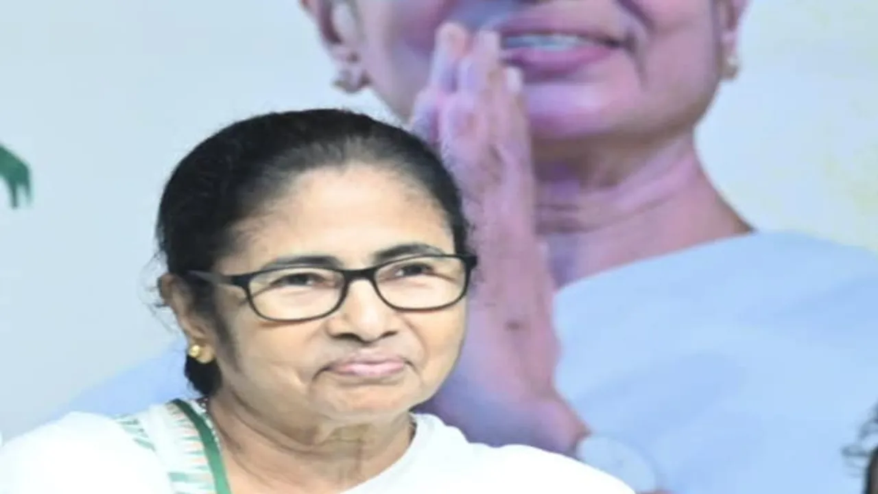 raj chakrobarty compares cm mamata banerjee with lata mangeshkar sachin tendulkar