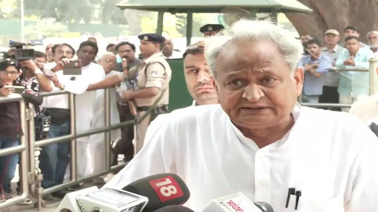 Ahoke_Gehlot