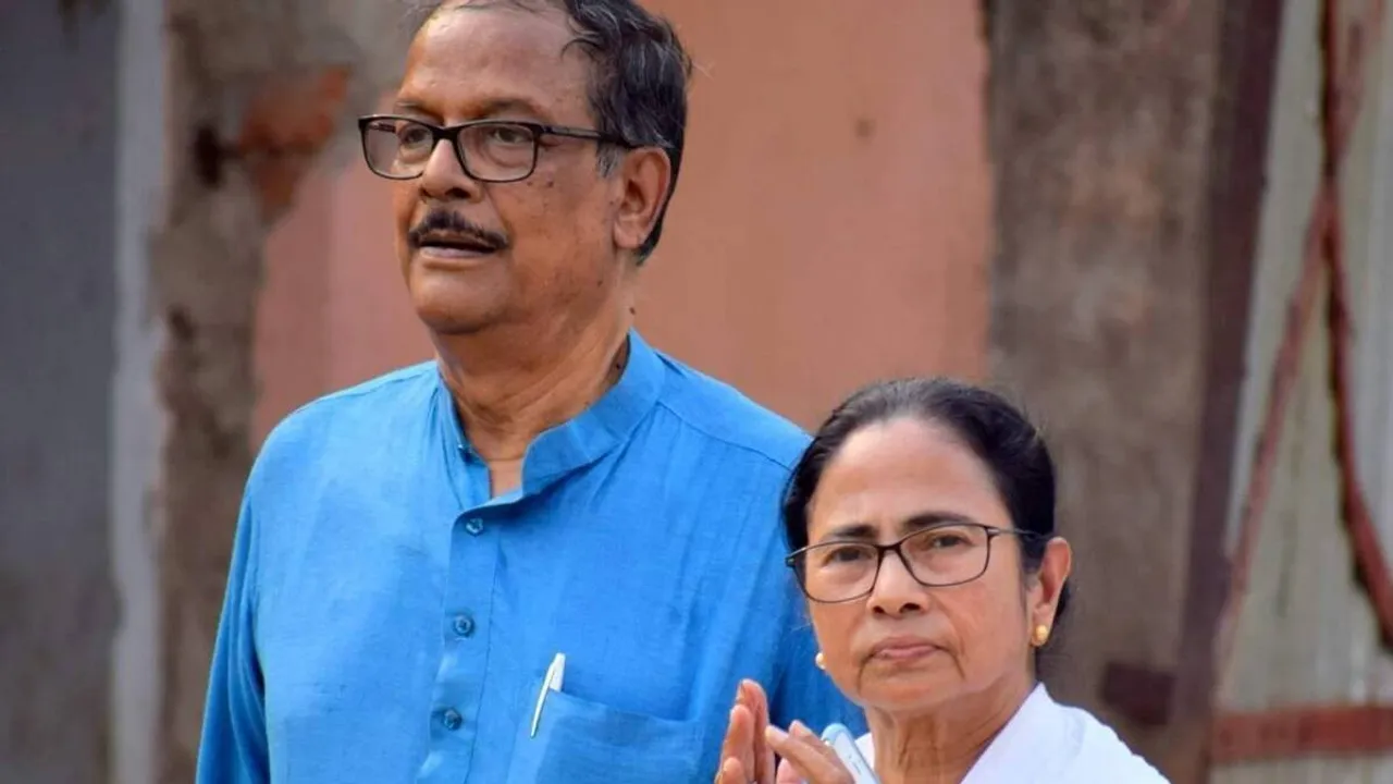 CBI raids Bengal Minister Malay Ghatak's residence