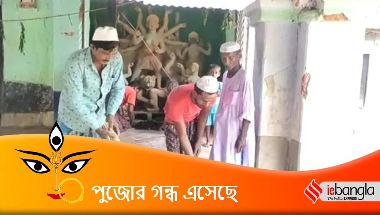 hindu, muslims are participate ausgram goalara village's durga puja