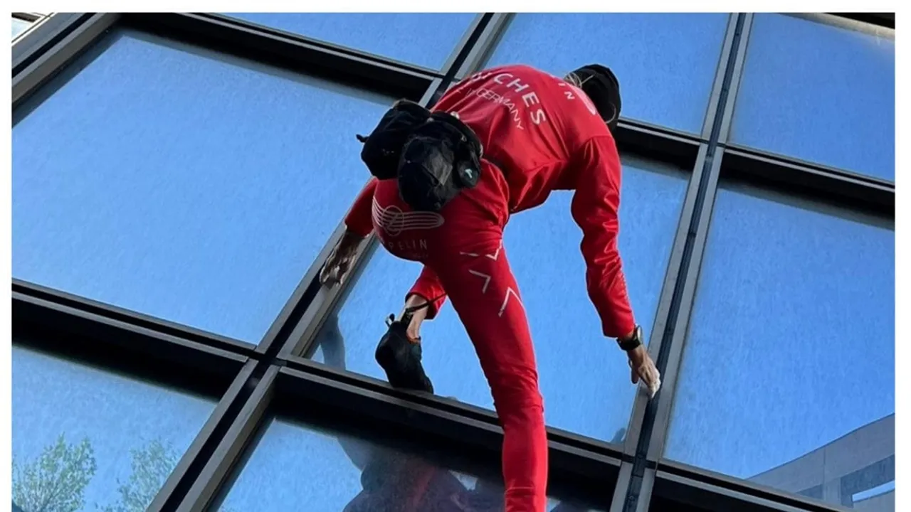 French Spiderman , French Spiderman , Alain Robert