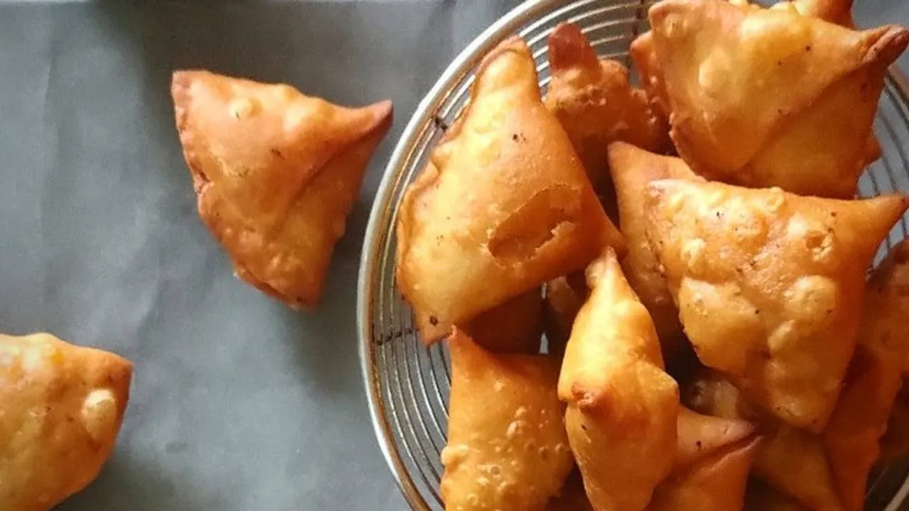 MP,Samosa,Vansh Bahadur,viral news