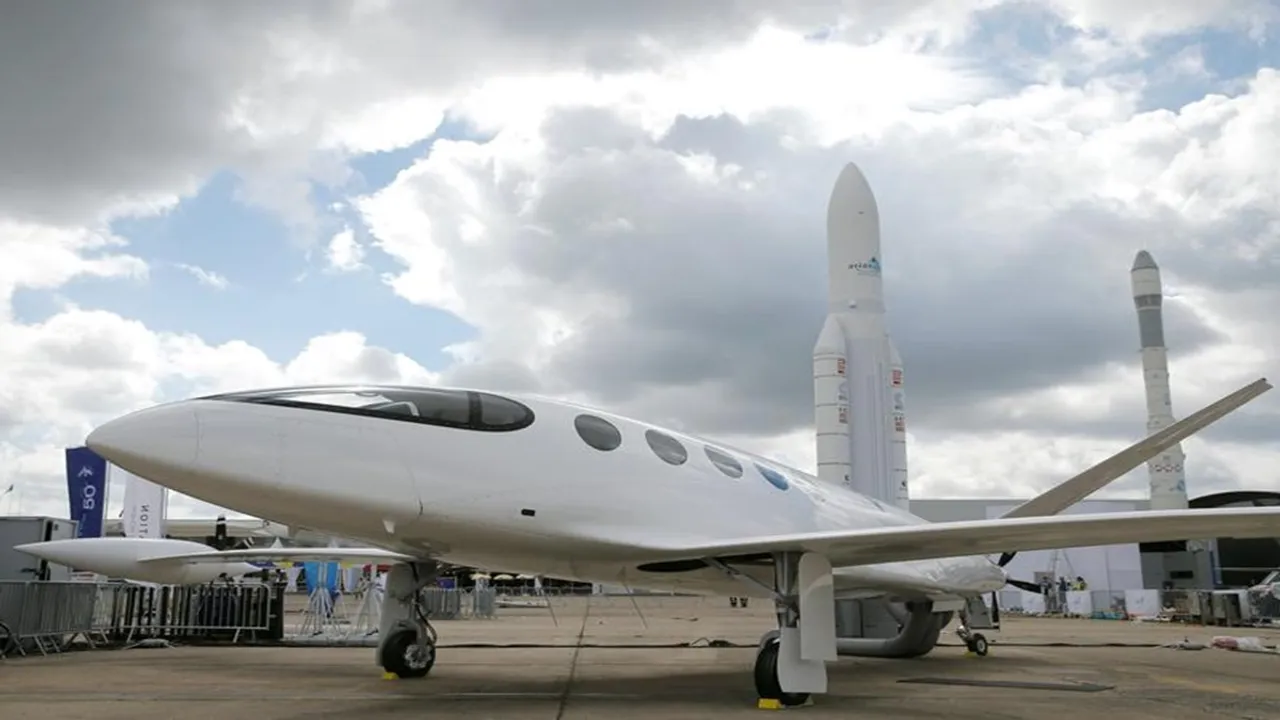 electric plane alice, alice electric plane price, alice electric plane first flight, ice electric plane interior, eviation electric plane, eviation alice stock, eviation alice battery, eviation alice range