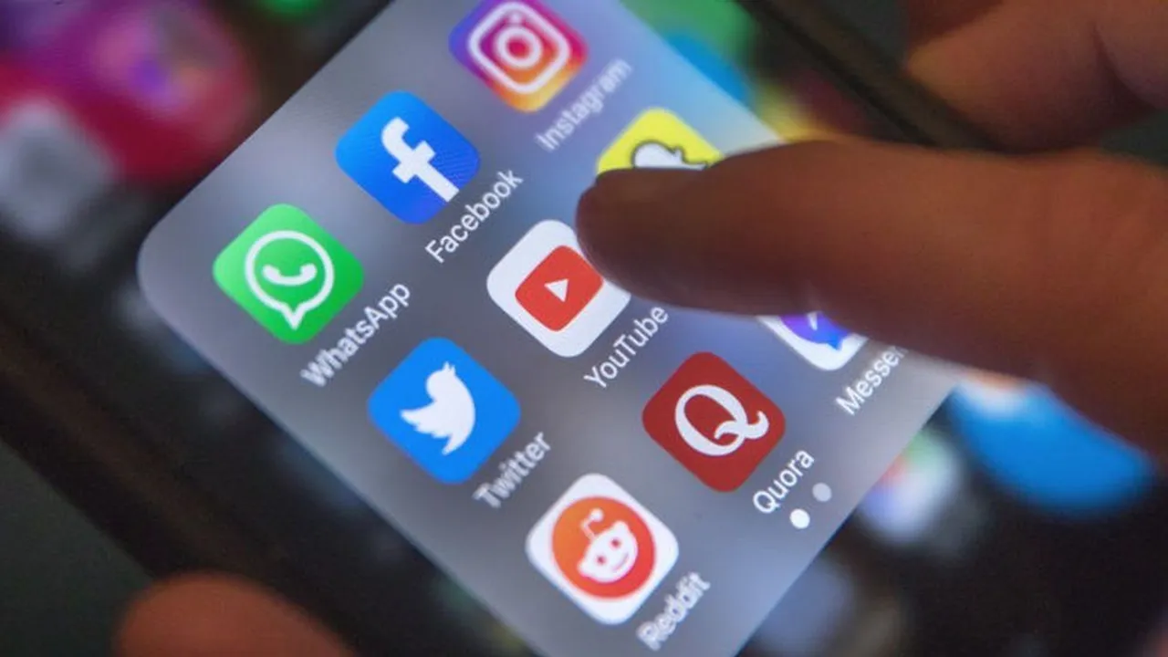 social medi post, mumbai police eknath shinde