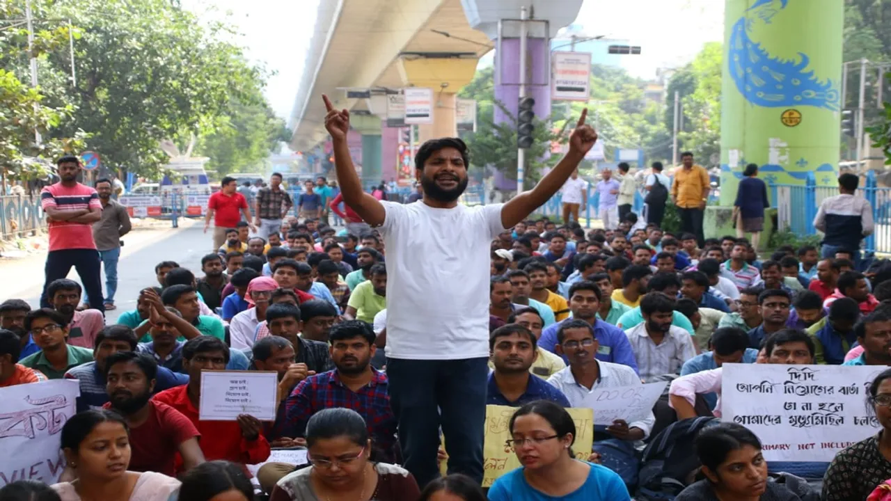 primary tet jobseekers protest saltlake karunamoyee