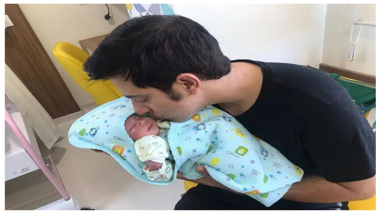 IITian, Ankit Joshi, newborn, quits job,