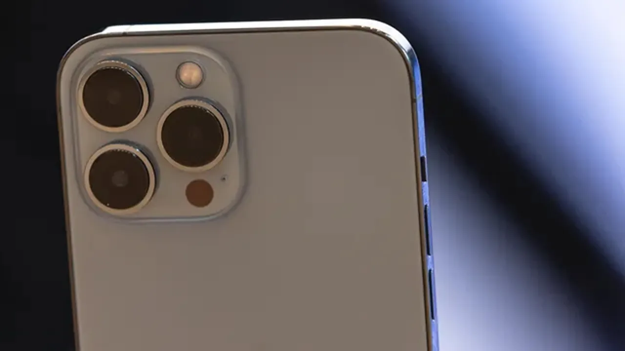 5g phone, 5G smartphone, Amazon and Flipkart, poco mobile, redmi phone