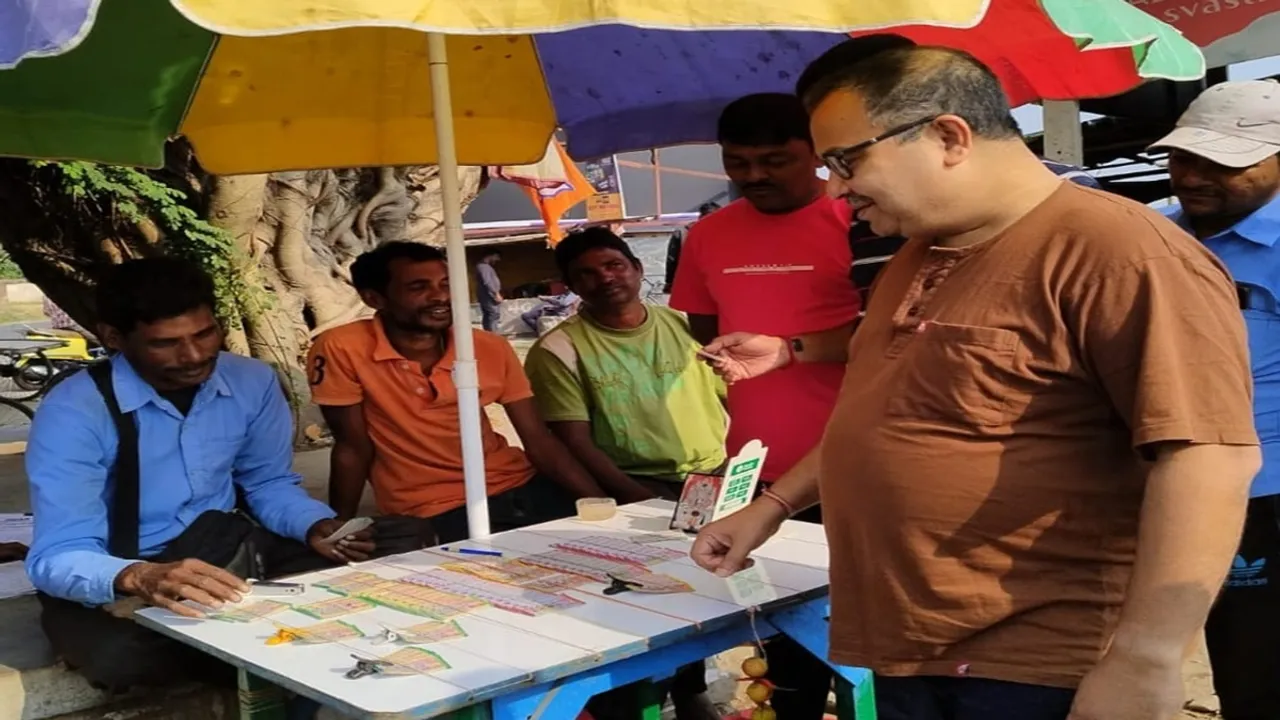 Kunal Ghosh buy lottery tickets in Haldia