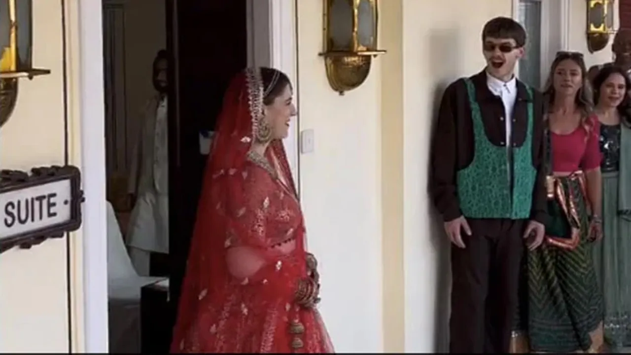 Foreign Bride, Foreign Bride News, Indian Wedding, Indian Wedding Dress, Indian Wedding News, Viral News, Viral Video