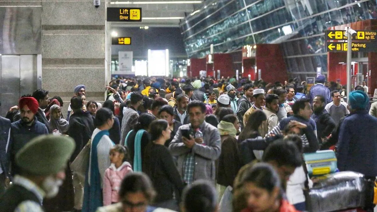 Travel sector flying again, domestic air passenger number tops pre-Covid high