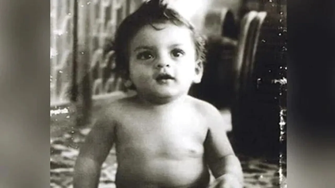 shah rukh khan childhood photo, shah rukh khan news, shah rukh khan photo video, shah rukh khan movies, shah rukh khan upcoming film"