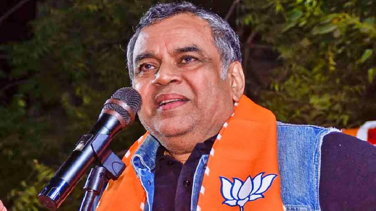 Paresh Rawal, Cylinder price hike, Paresh Rawal bengali, Paresh Rawal controversy, BJP, Gujrat BJP, পরেশ রাওয়াল, রান্নার গ্যাস, গ্যাসের দামবৃদ্ধি, বিজেপি, বলিউডের খবর