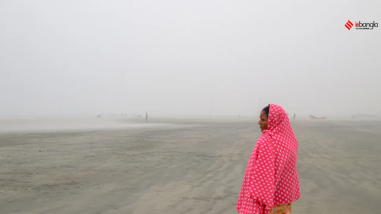 deplorable condition of various villages in sagar island is buried for excitement of gangasagar mela, আস্তে আস্তে গিলছে সমুদ্র, সাগর মেলার আলোয় চাপা পড়ে গ্রামের আর্তনাদ