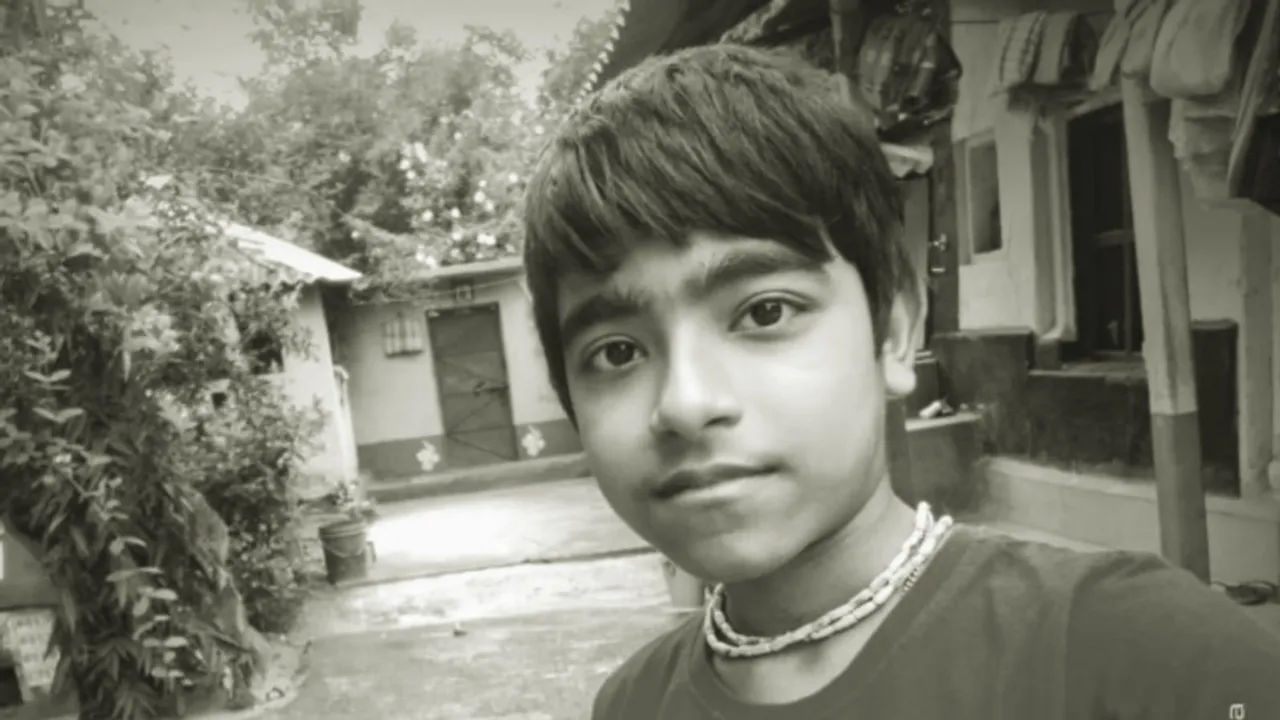 burdwan school student rajguru chaterjee spot died after hit by train, ঘুড়ি ধরতে গিয়ে বর্ধমানে ট্রেনের ধাক্কায় লাইনেই কাটা পড়ল নবম শ্রেণির ছাত্র রাজগুরু চ্যাটার্জী